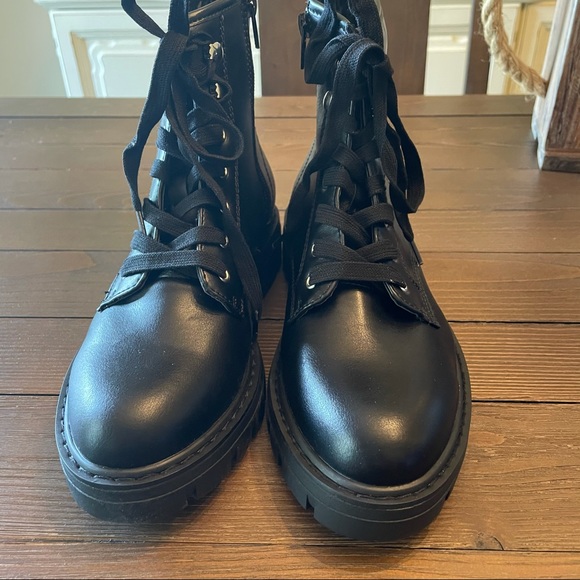 NWT Madden Girl black combat boots - Picture 3 of 9